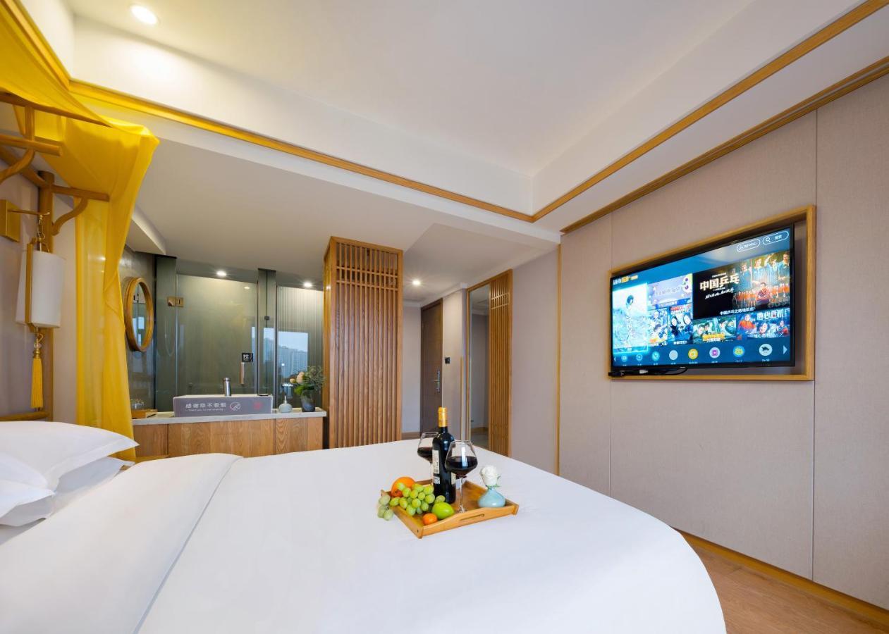 Xiangxi'S Love - Yangyun Hotel Жангжиаже Екстериор снимка