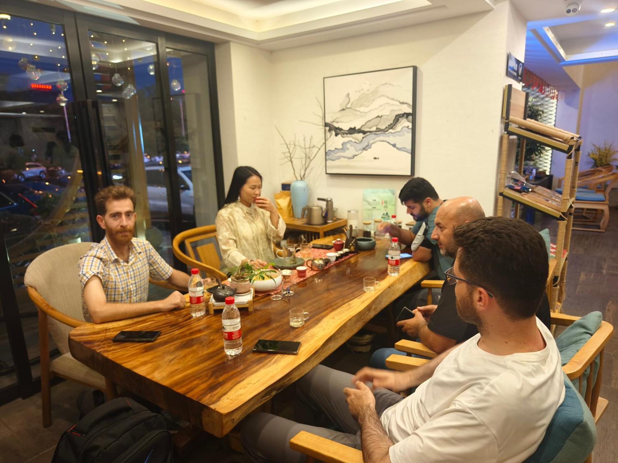 Xiangxi'S Love - Yangyun Hotel Жангжиаже Екстериор снимка